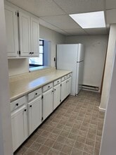 225 E Orvis St, Unit Unit 1 in Massena, NY - Foto de edificio - Building Photo
