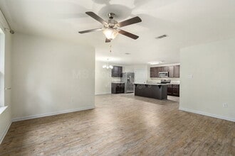 515 E Marigold Dr in Long Beach, MS - Building Photo - Building Photo