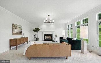 6634 Brawner St in McLean, VA - Building Photo - Building Photo