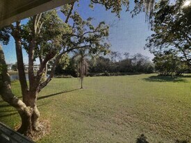 668 Saxony Trail in Delray Beach, FL - Building Photo