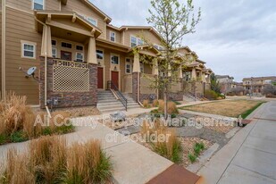1667 Venice Ln in Longmont, CO - Building Photo