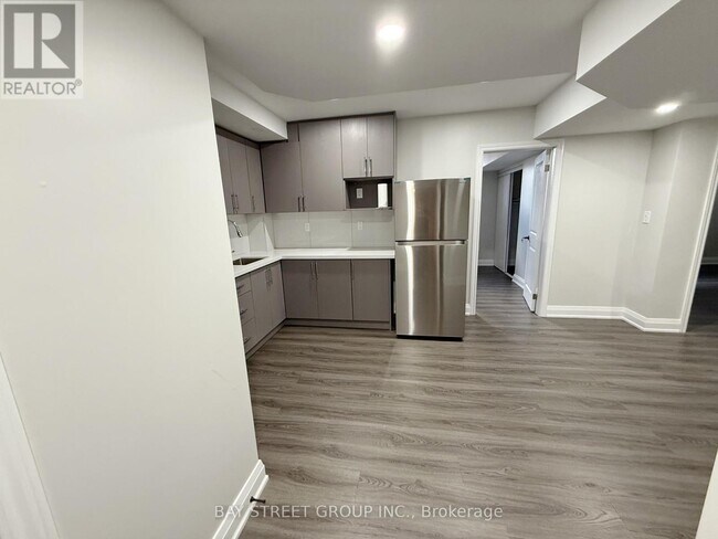 39 Crofting Cres in Markham, ON - Building Photo - Building Photo