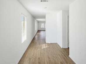 17614 Noble Cypress Ct in New Caney, TX - Building Photo - Building Photo