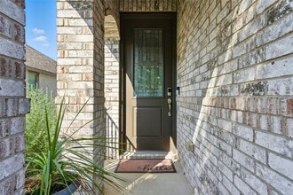 104 Arrowhead Mound Rd in Georgetown, TX - Building Photo - Building Photo