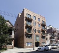 1819 E 13th St in Brooklyn, NY - Foto de edificio - Building Photo