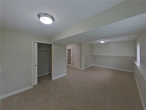 13467 Alabama Ave S in Savage, MN - Foto de edificio - Building Photo