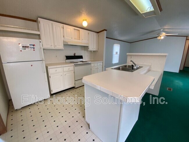 property at 1380 Old Stage Rd