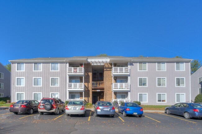 1209 University Terrace, Unit 1209C University Terrace in Blacksburg, VA - Building Photo - Building Photo