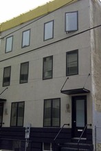 Mongtomery Ave Commons in Philadelphia, PA - Building Photo - Building Photo