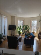 607 Chapel St in New Haven, CT - Building Photo - Building Photo