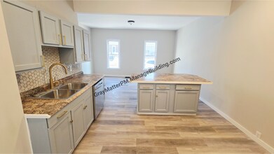 1032 Raspberry St in Erie, PA - Building Photo - Building Photo