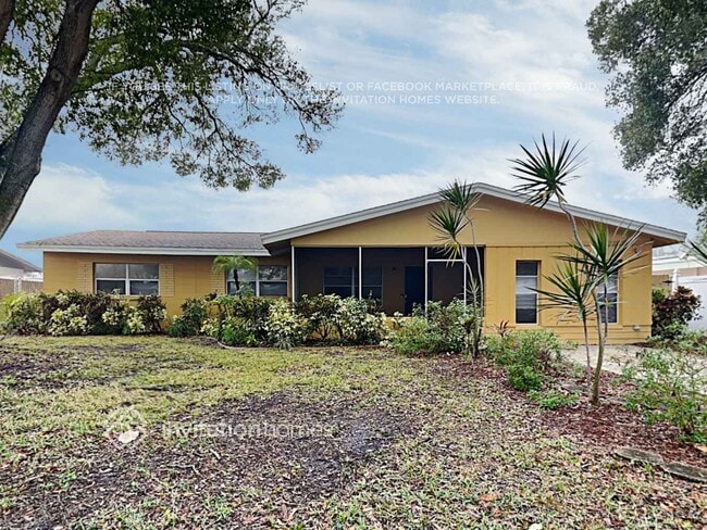 property at 8772 118th St N