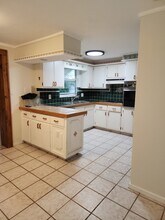3625 Hendrix St in New Port Richey, FL - Building Photo - Building Photo