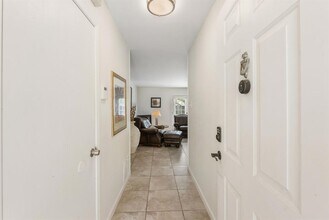 2006 Heathwood Cir in Round Rock, TX - Building Photo - Building Photo