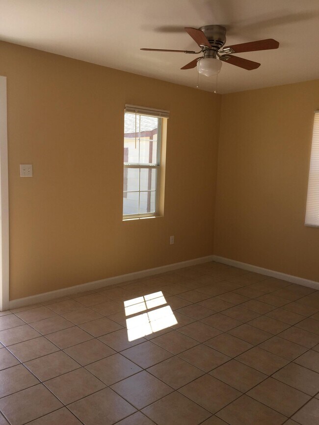 13 Pine Creek Cir in Lawton, OK - Building Photo - Building Photo