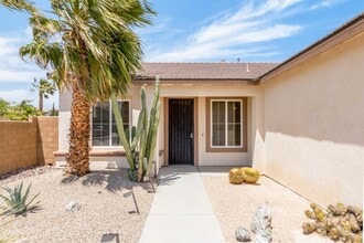 66168 S Agua Dulce Dr in Desert Hot Springs, CA - Building Photo - Building Photo