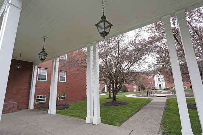 The Courtyards At Sewickley in Sewickley, PA - Building Photo - Building Photo