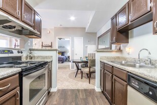 The Enclave At Arlington Apartments