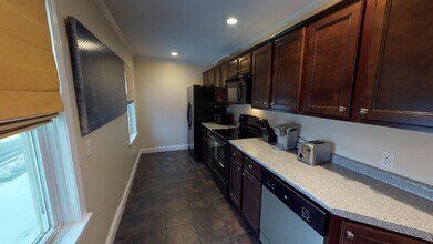 345 State St in Bangor, ME - Building Photo - Building Photo