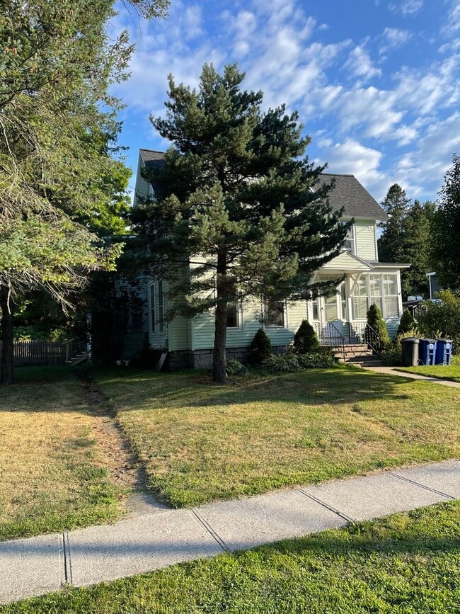 141 Maple St in Black River, NY - Building Photo - Building Photo
