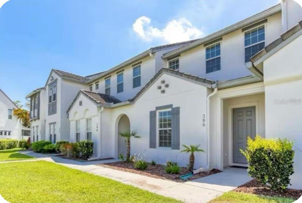 386 Captiva Dr in Davenport, FL - Building Photo
