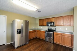 316 Dakota Ridge Dr in Fort Worth, TX - Building Photo - Building Photo