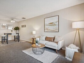 Granite Valley Apartments in Cedar Rapids, IA - Building Photo