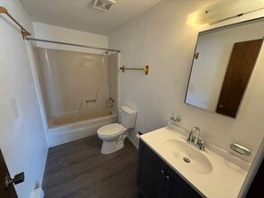 413 Kings Ct in Gillette, WY - Building Photo - Building Photo