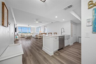 6372 Palma Del Mar Blvd S in St. Petersburg, FL - Building Photo - Building Photo