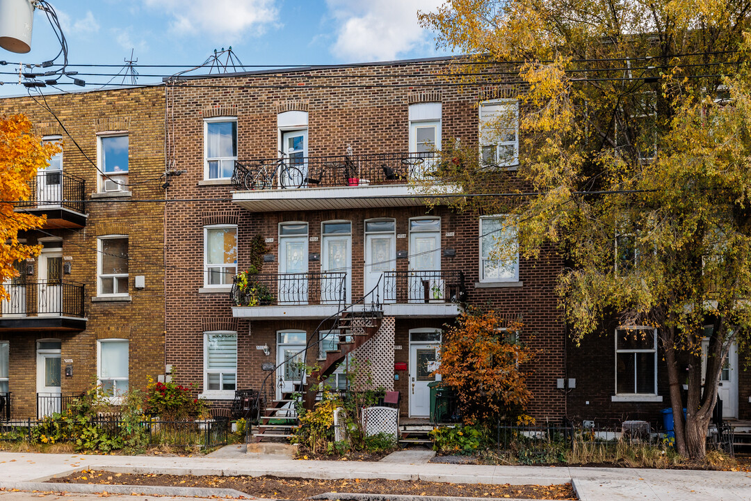 3706 Joseph Rue in Verdun, QC - Building Photo