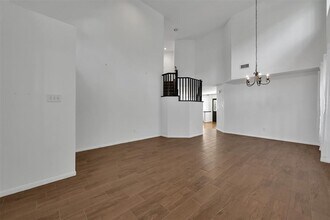 7 E Gaslight Pl in Spring, TX - Building Photo - Building Photo