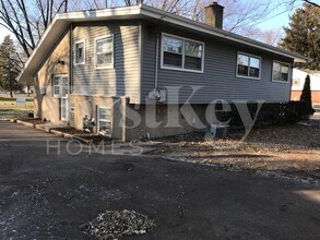 12601 Parkside Ave in Palos Heights, IL - Building Photo - Building Photo