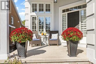 52 Stonecroft Terrace in Ottawa, ON - Building Photo - Building Photo
