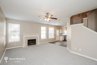 9330 Rodgers Rd in Houston, TX - Foto de edificio - Building Photo