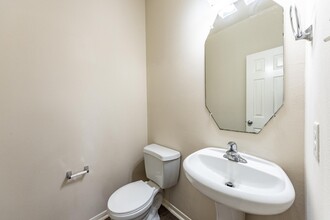 913 Boxelder Pointe in League City, TX - Building Photo - Building Photo