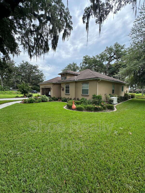 property at 1163 Osprey Nest Pt