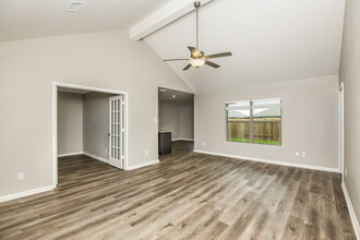 8225 Smokey Creek Pass in Fort Worth, TX - Building Photo - Building Photo