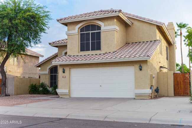 property at 2388 S Sycamore Pl
