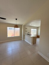 219 W Helena Dr in Phoenix, AZ - Building Photo - Building Photo