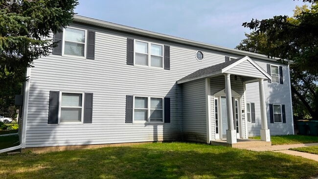 1602 45th St NW, Unit APT#4