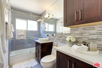 629 Idaho Ave-Unit -10 in Santa Monica, CA - Building Photo - Building Photo
