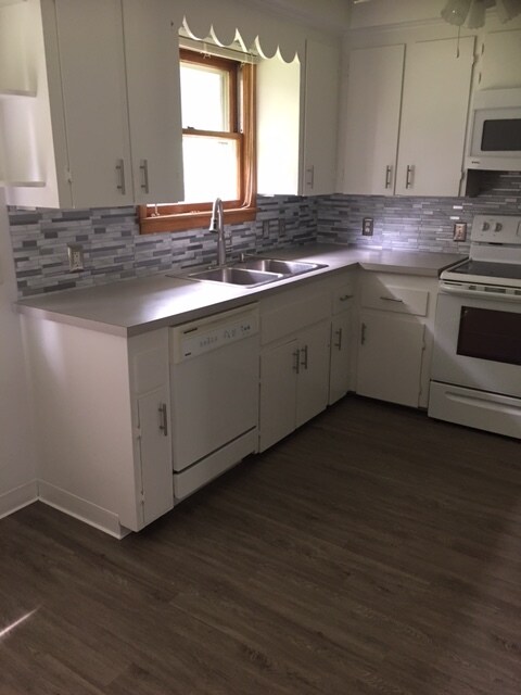 816 Front St, Unit Large 1st Floor Flat in Vestal, NY - Foto de edificio