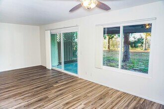 575 Otay Lakes Rd in Chula Vista, CA - Building Photo - Building Photo