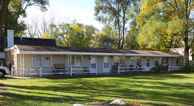 Village Apartments in Wauconda, IL - Building Photo - Building Photo