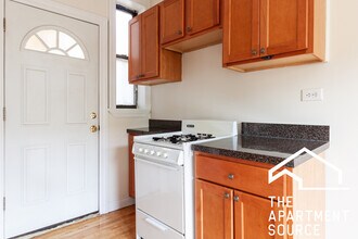 3825 N Fremont, Unit 1E in Chicago, IL - Building Photo - Building Photo