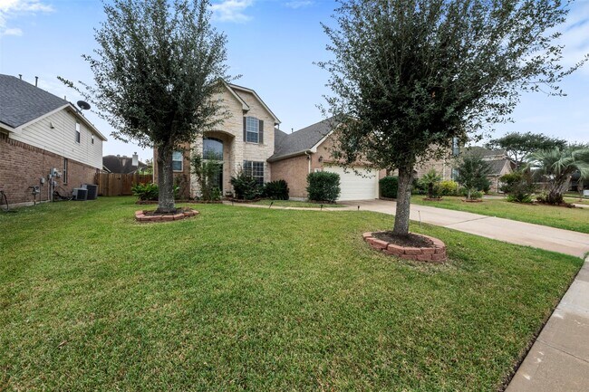 13907 Normandy Ct in Sugar Land, TX - Building Photo - Building Photo