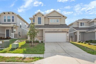 11107 Sentinel Dr in Austin, TX - Building Photo - Building Photo