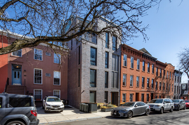 341 Sackett St in Brooklyn, NY - Foto de edificio - Building Photo