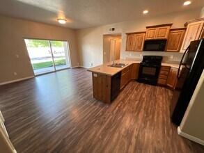 426 W 200 N St in Springville, UT - Building Photo - Building Photo