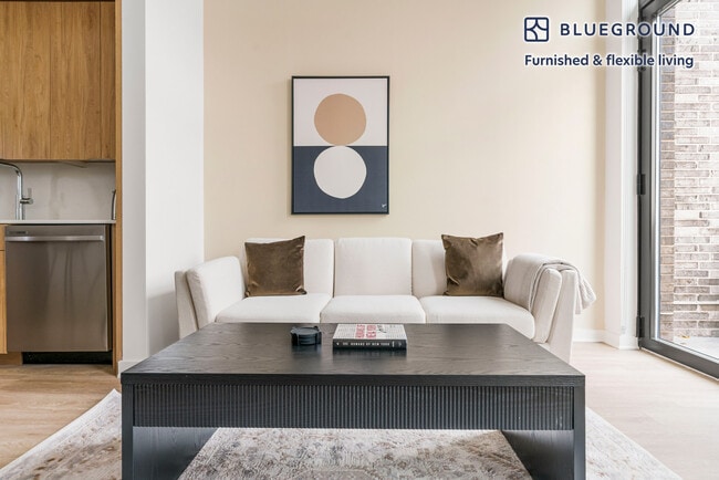 4909 Auburn Ave in Bethesda, MD - Building Photo - Building Photo